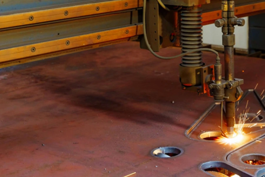 钣金加工:精密制造与创新技术的协同演进 钣金加工:精密制造与创新技术的协同演进